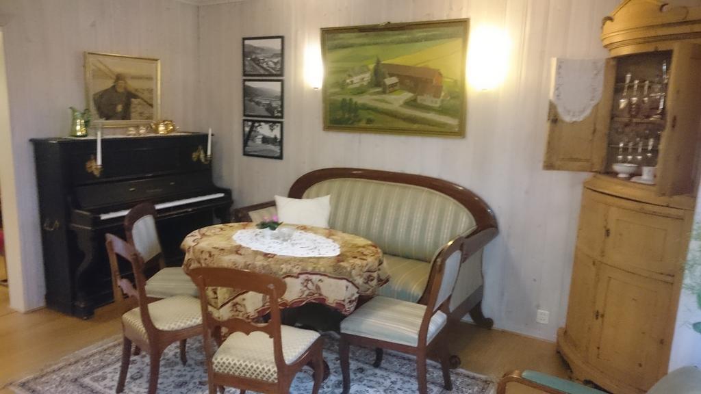 Grong Gard Guesthouse Ngoại thất bức ảnh