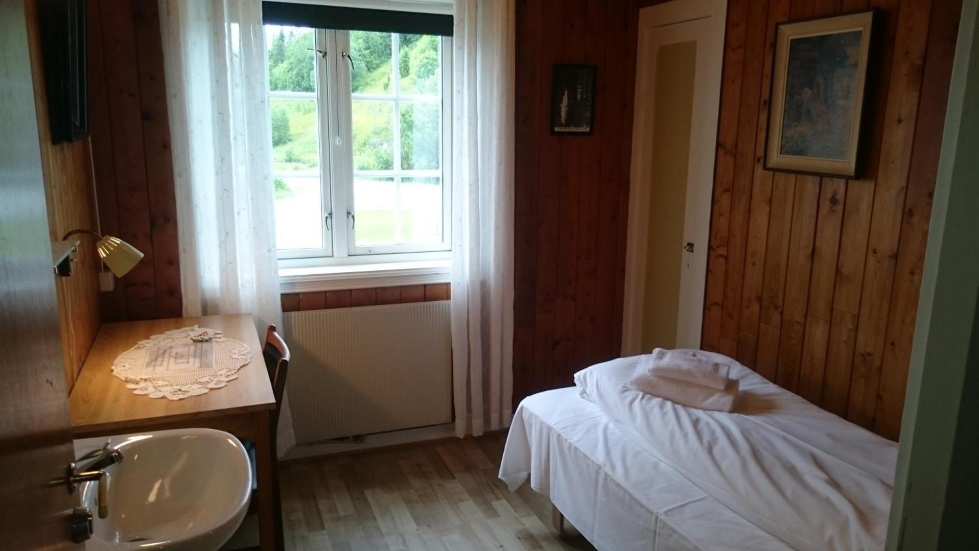 Grong Gard Guesthouse Phòng bức ảnh
